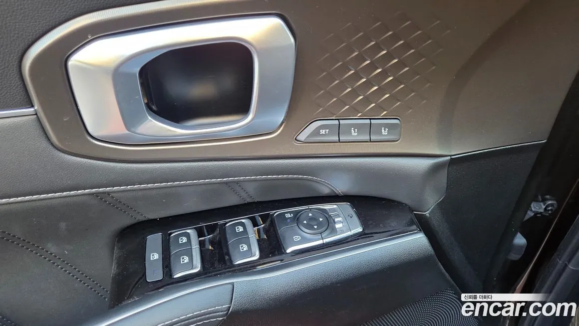 Kia Sorento — фото 10