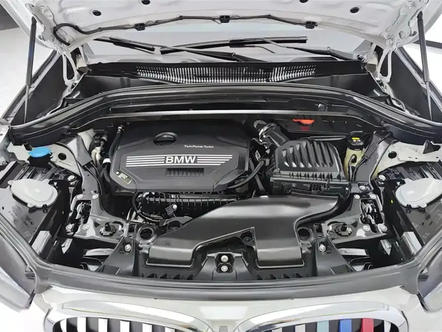 BMW X1 — фото 10