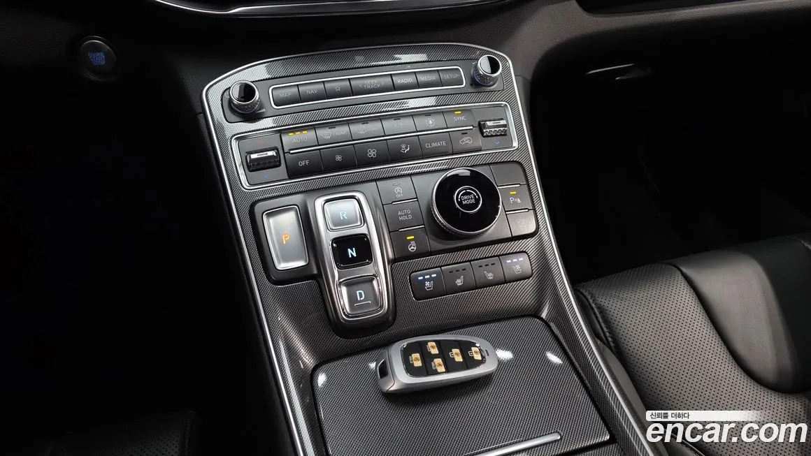 Hyundai Santafe — фото 3
