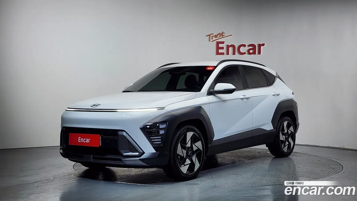 Hyundai Kona — фото 1