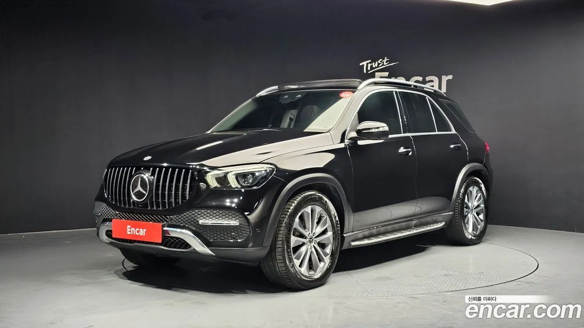 Mercedes-Benz GLE-Class — фото 1