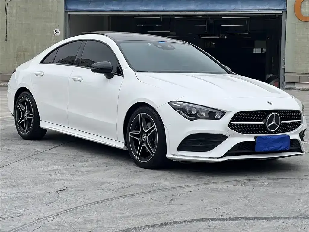 Mercedes-Benz CLA (Import) — фото 10