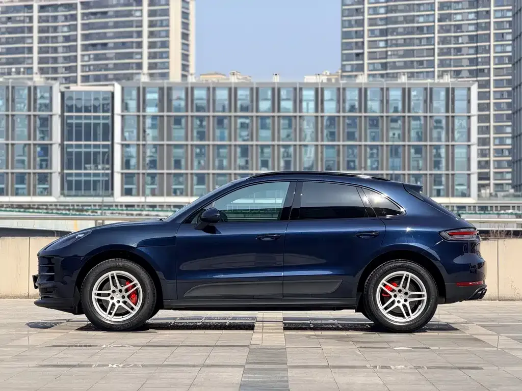 Porsche Macan — фото 9