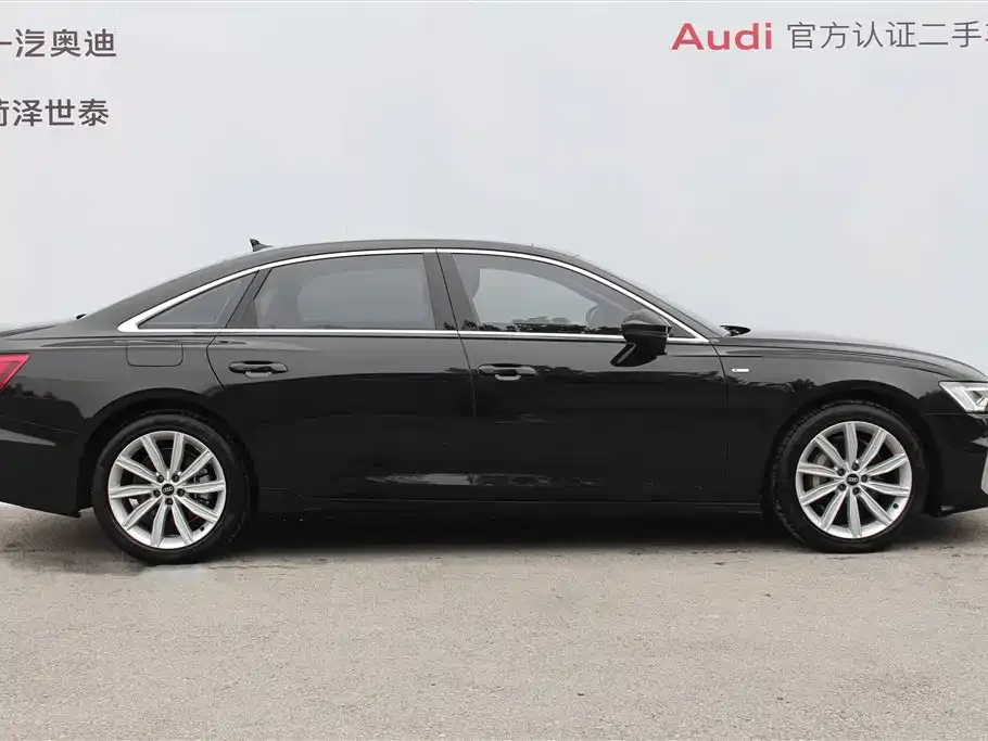Audi A6L — фото 10