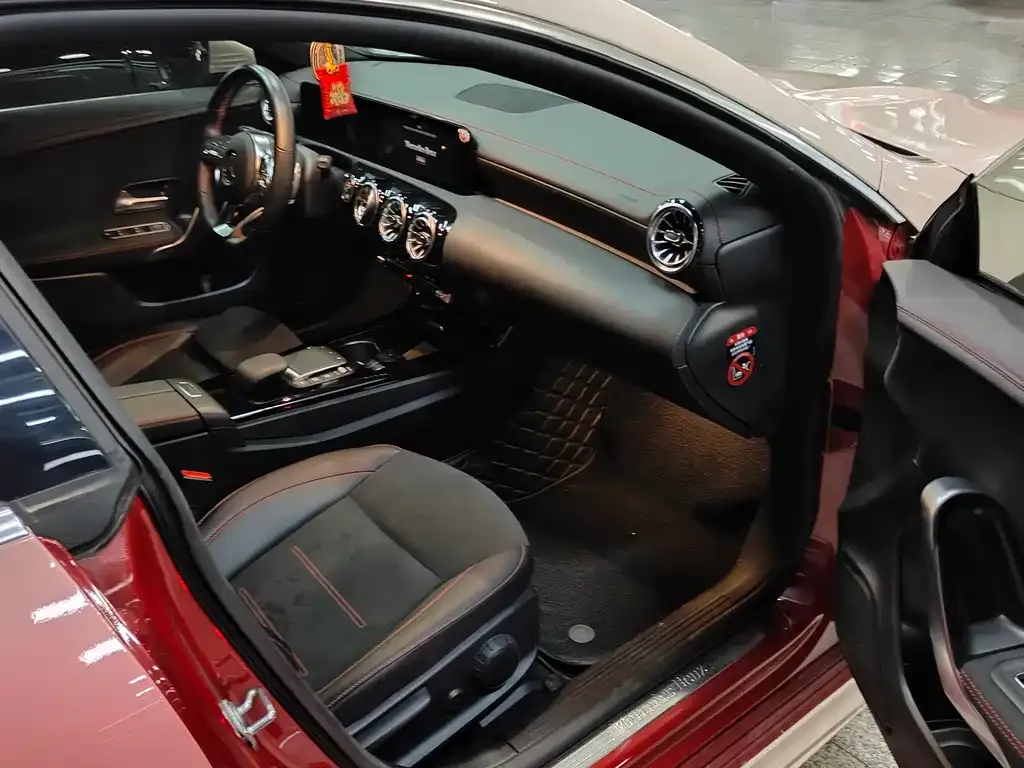 Mercedes-Benz CLA (Import) — фото 3