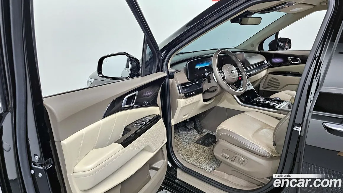 Kia Carnival — фото 10