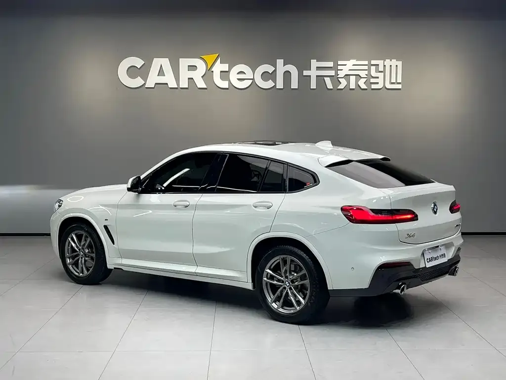 BMW X4 — фото 4