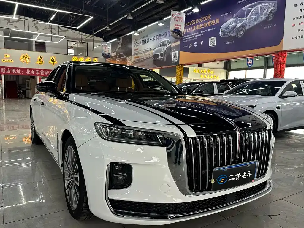 Hongqi H9 — фото 8