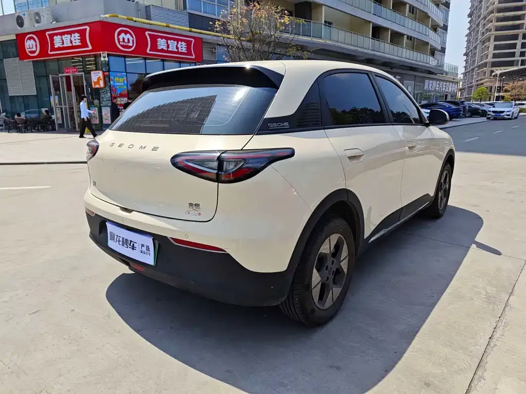 Geely Starburst — фото 4