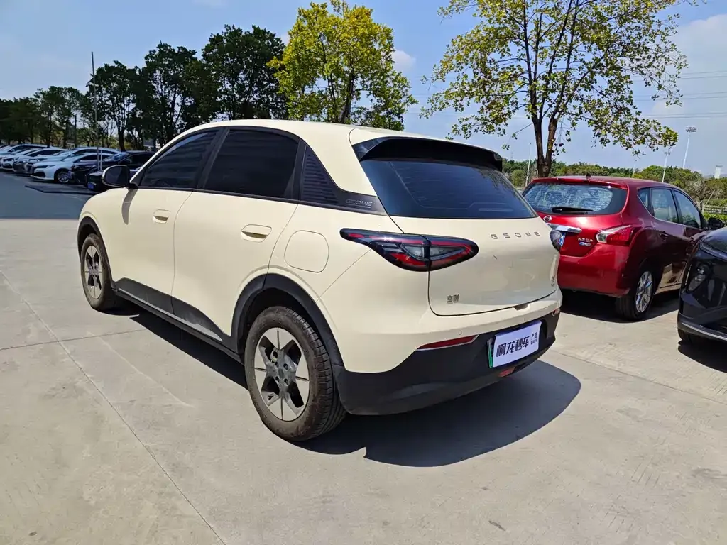 Geely Starburst — фото 8