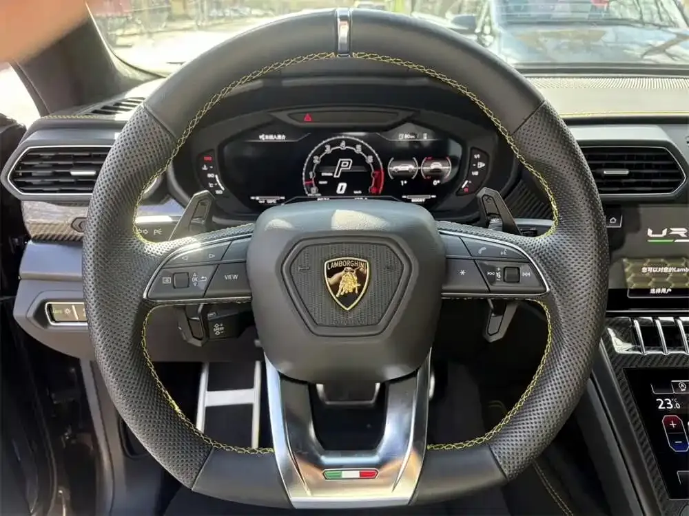 Lamborghini Urus — фото 5