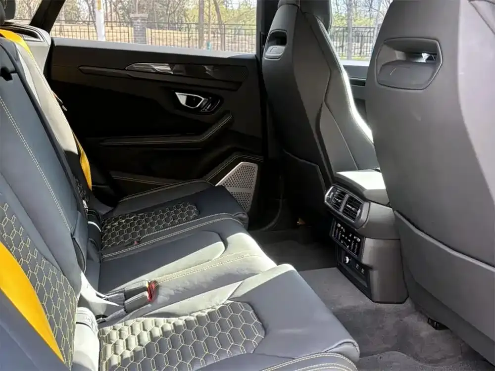 Lamborghini Urus — фото 4