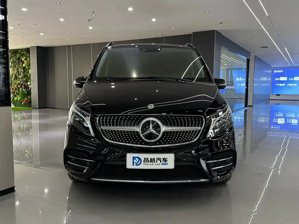 Mercedes-Benz V-Class — фото 3
