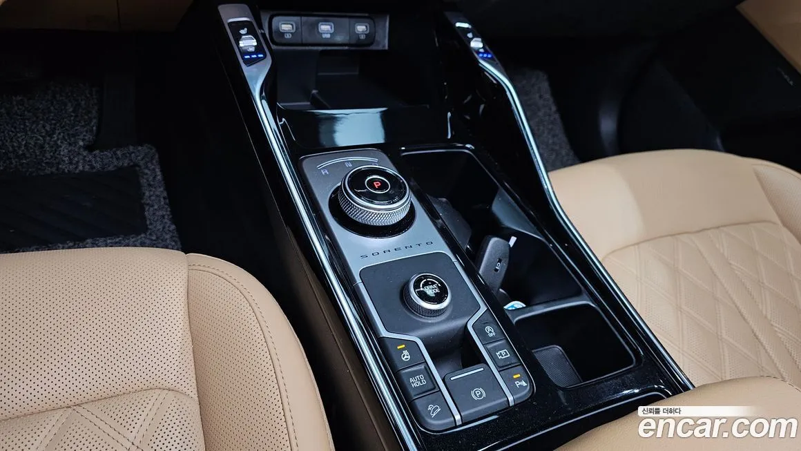 Kia Sorento — фото 7