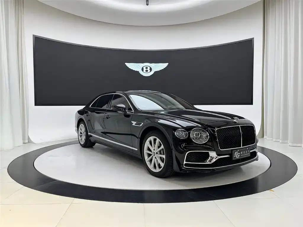Bentley Flying Spur — фото 4