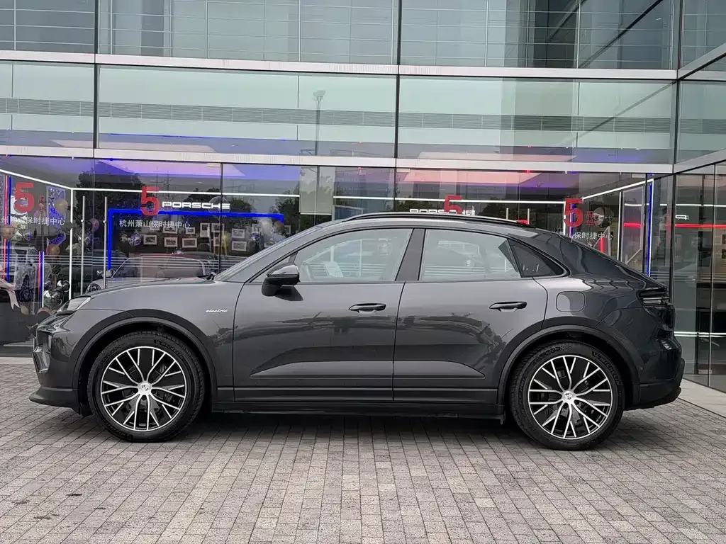 Porsche Macan EV — фото 7
