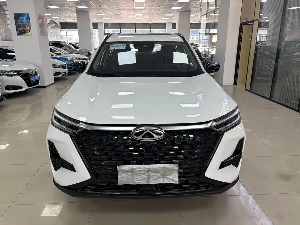 Chery Tiggo 8 PLUS — фото 8
