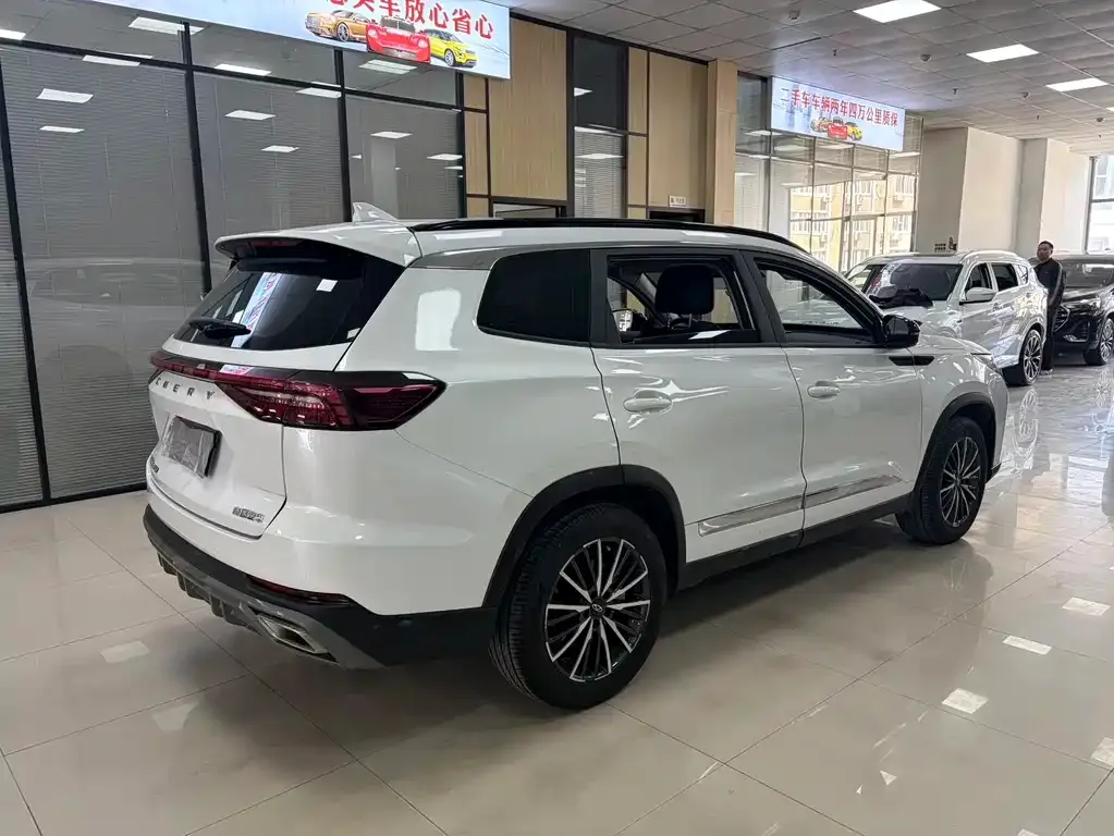 Chery Tiggo 8 PLUS — фото 9