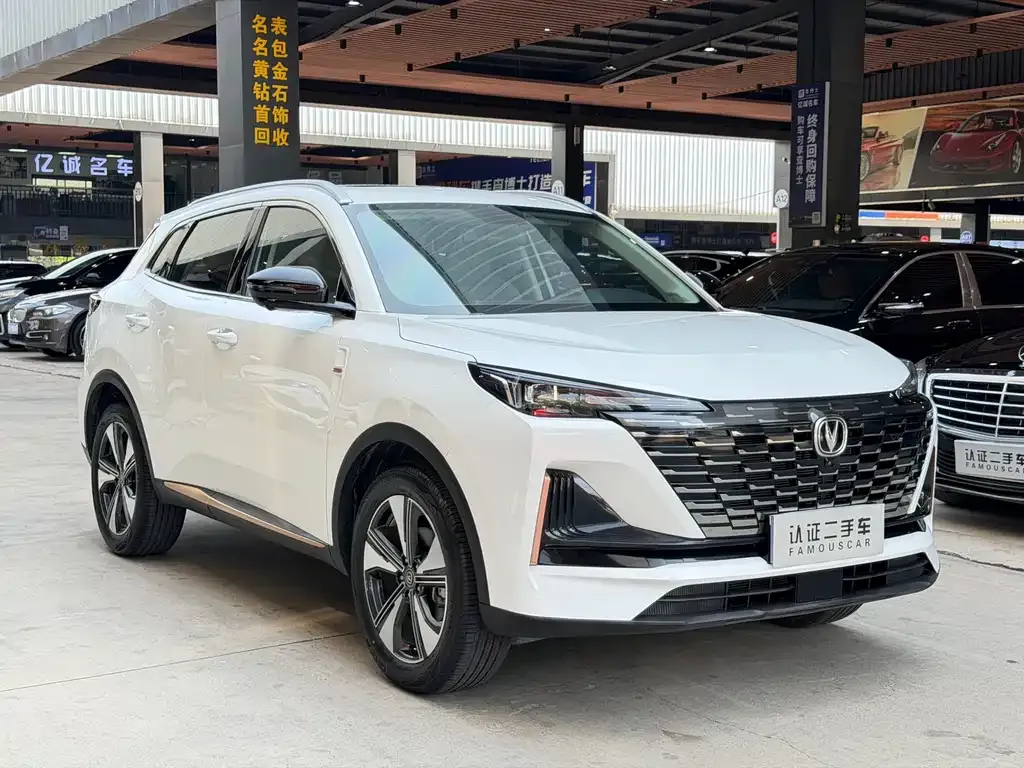 Changan CS55PLUS — фото 10
