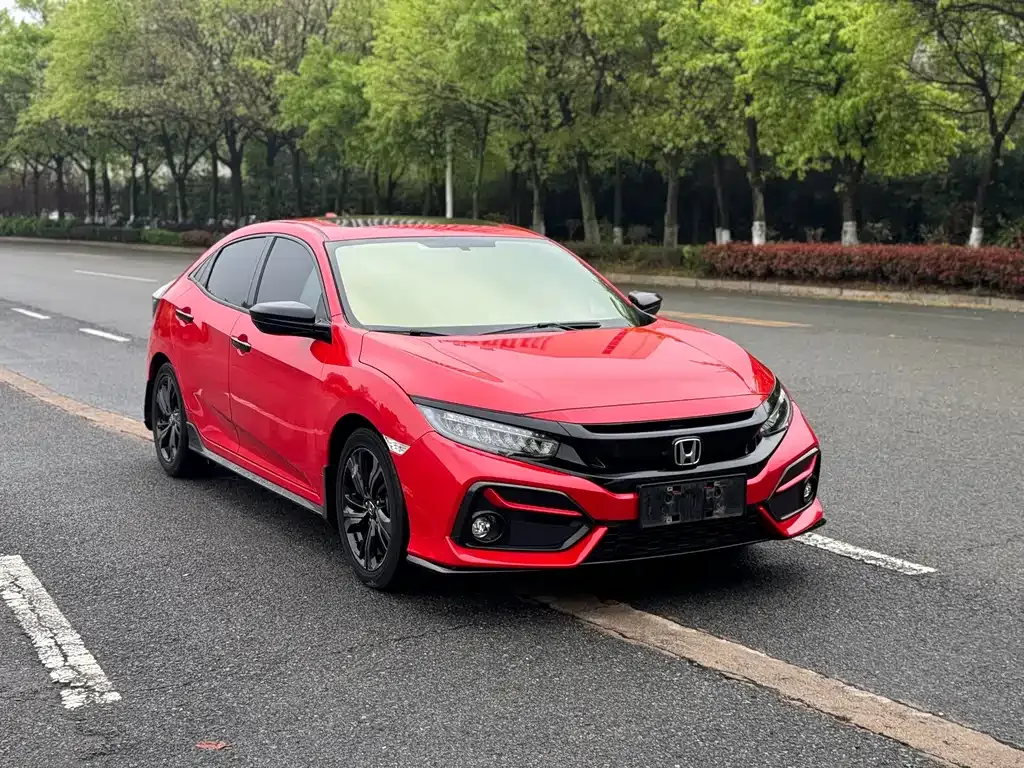 Honda Civic — фото 1