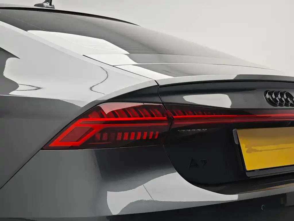 Audi A7 — фото 4