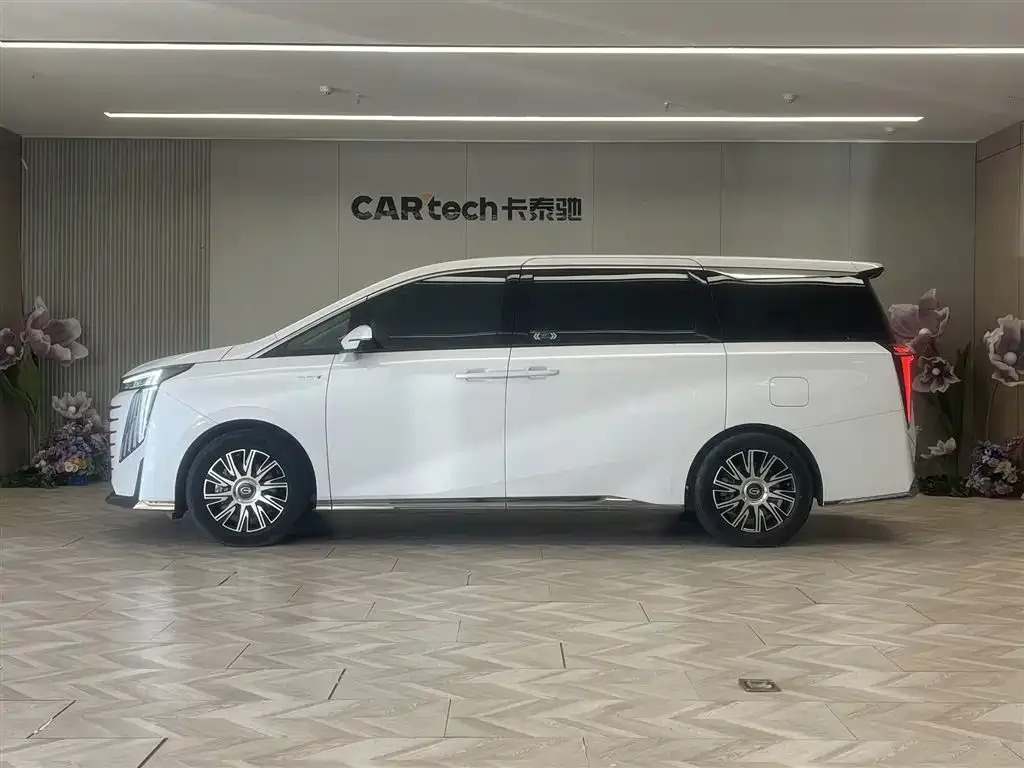 GAC Motor Trumpchi E9 — фото 4