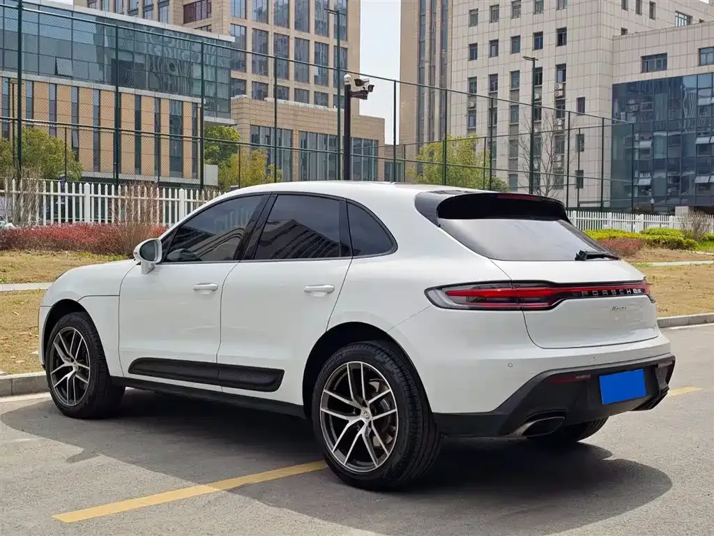 Porsche Macan — фото 3