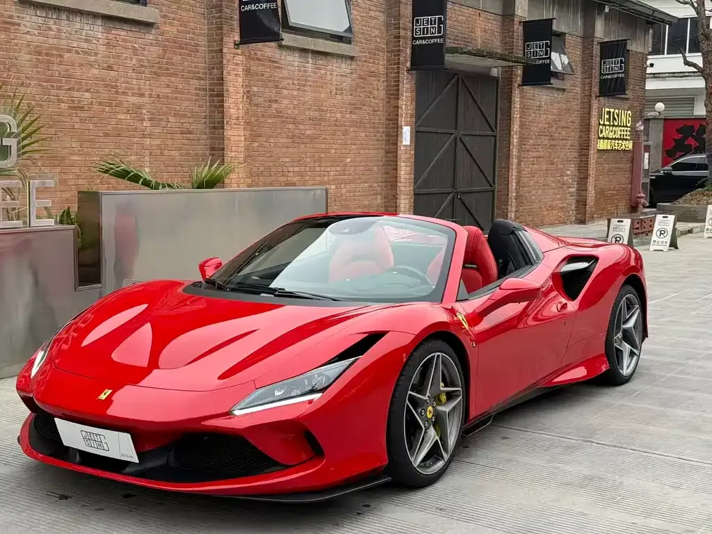 Ferrari F8 — фото 8