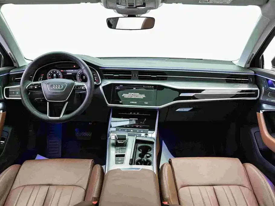 Audi A6L — фото 7