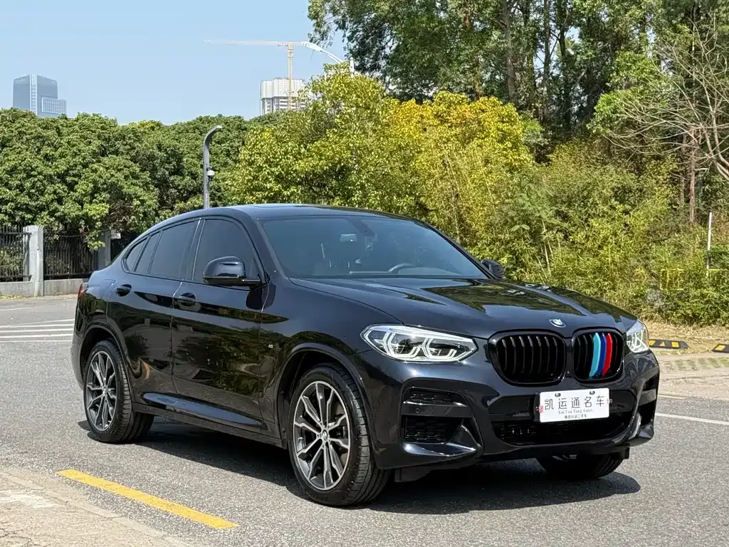 BMW X4 — фото 10