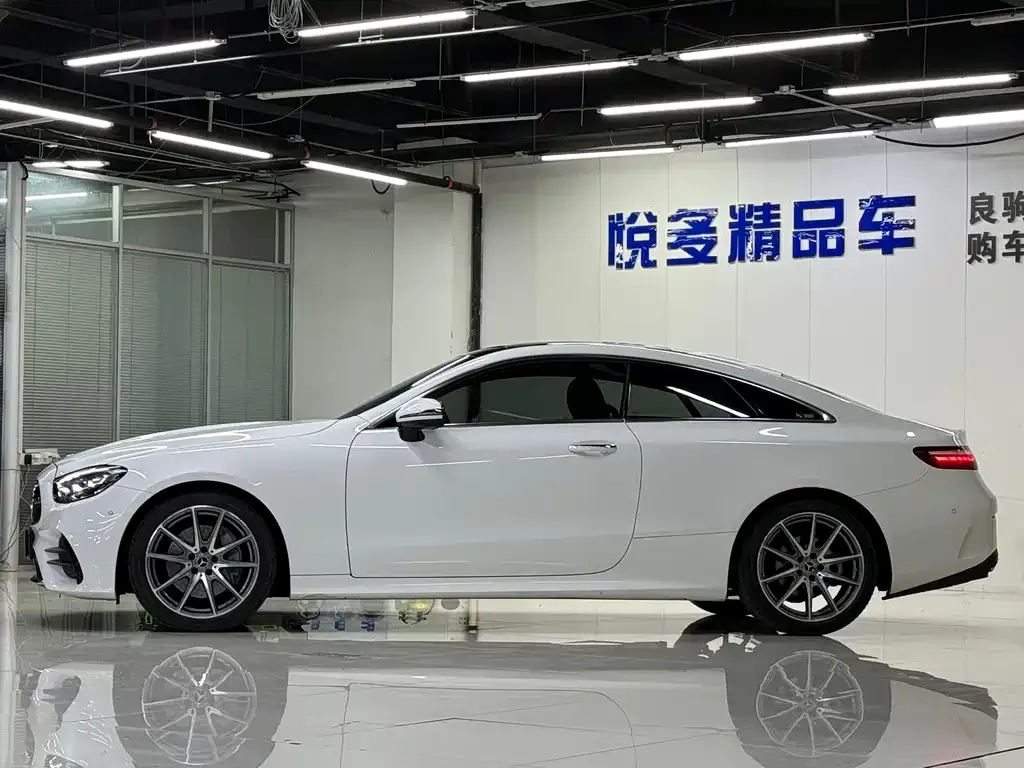 Mercedes-Benz E-Class (Import) — фото 2