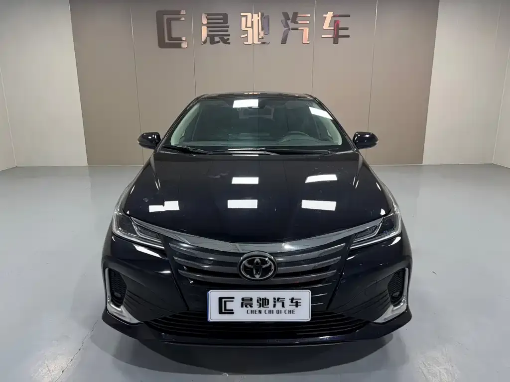 Toyota Allion — фото 4