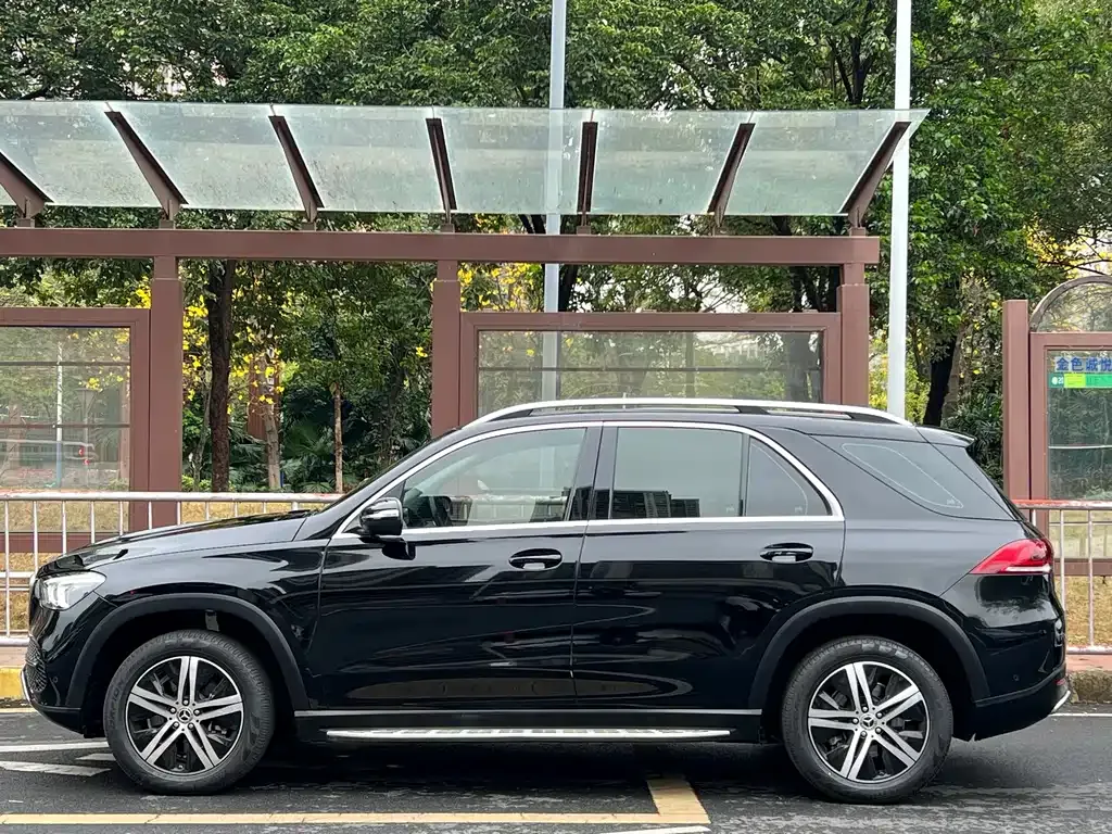 Mercedes-Benz GLE — фото 3
