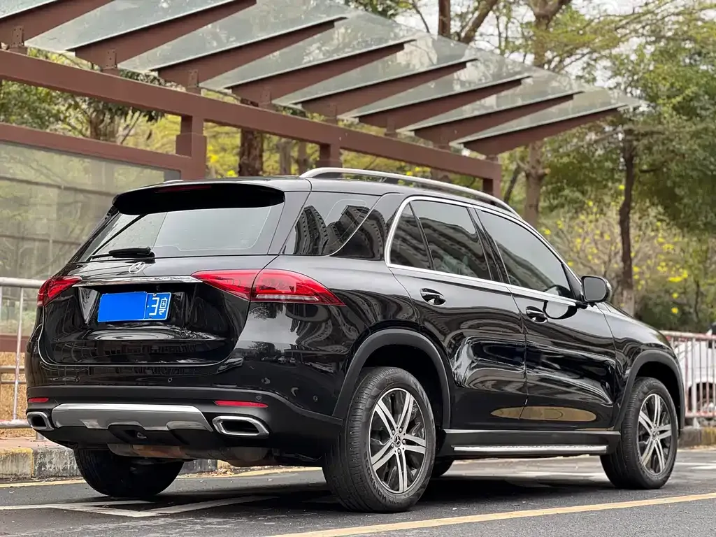 Mercedes-Benz GLE — фото 2