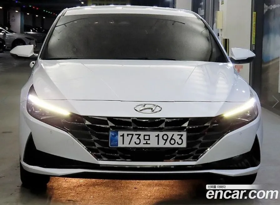 Hyundai AVANTE — фото 9