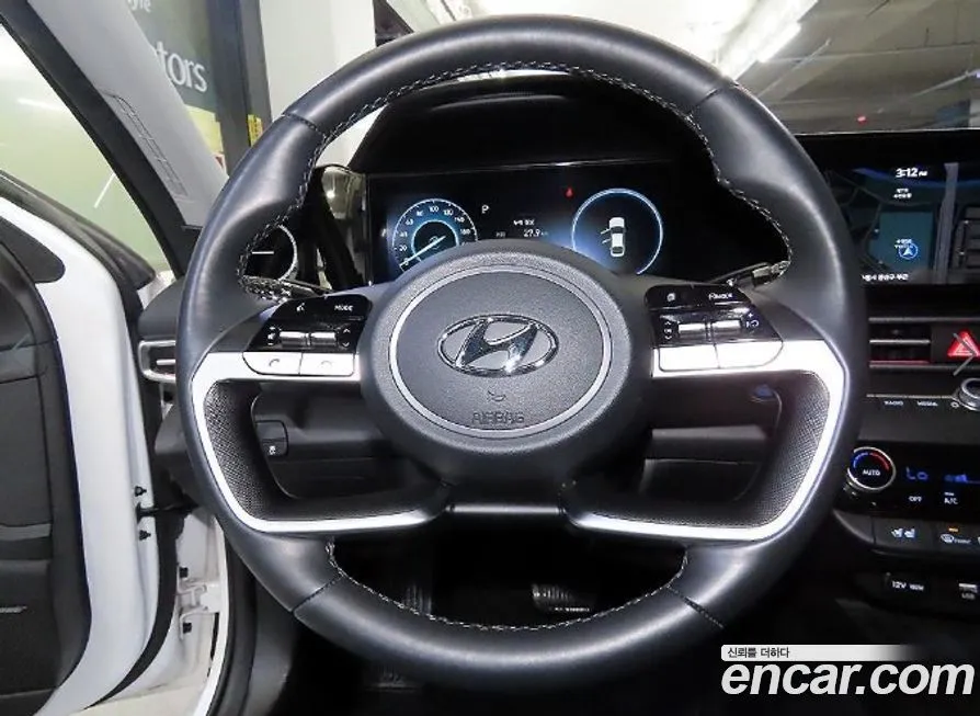 Hyundai AVANTE — фото 7