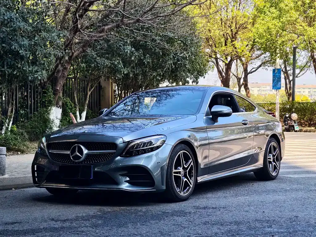 Mercedes-Benz C-Class (Import) — фото 1