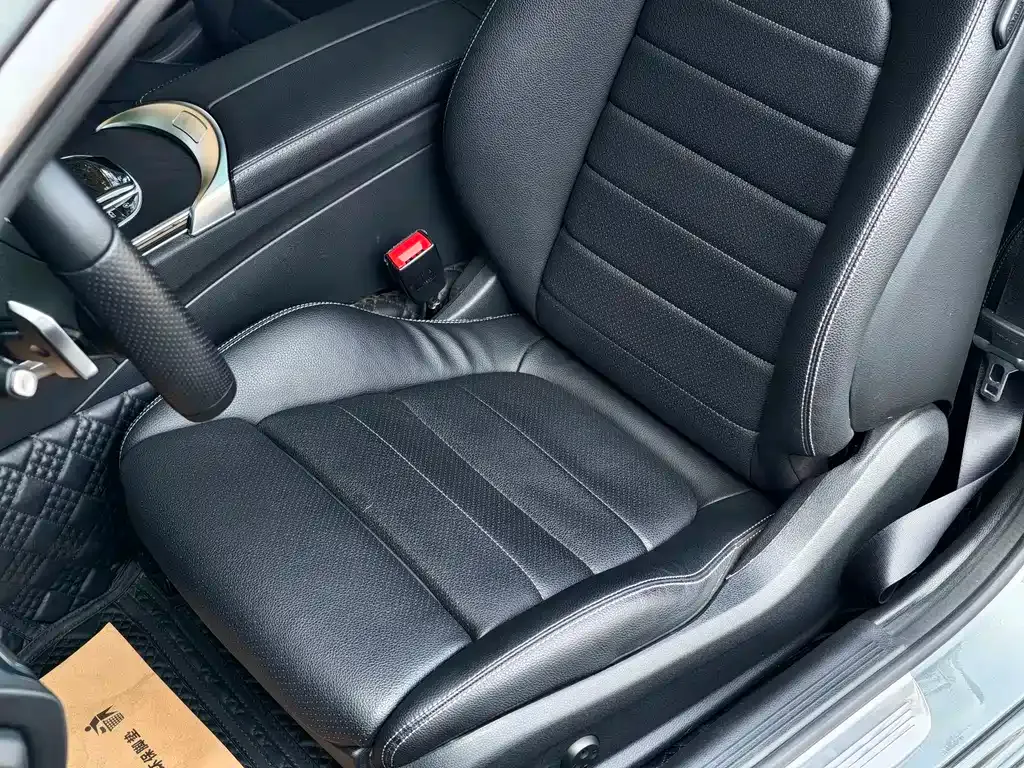 Mercedes-Benz C-Class (Import) — фото 2
