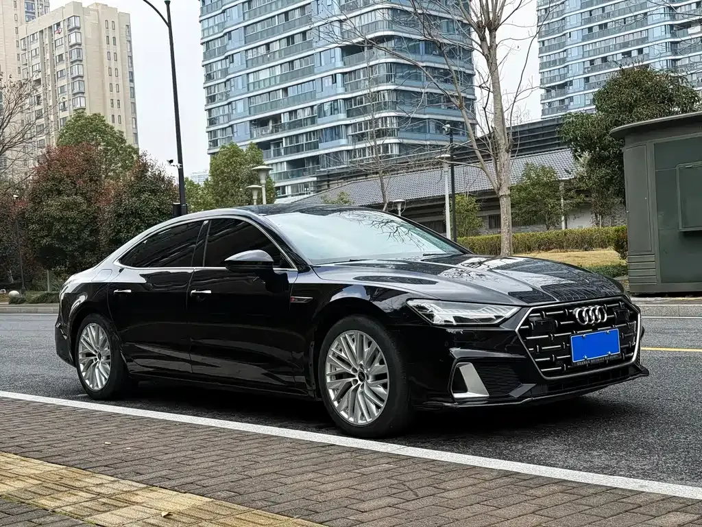 Audi A7L — фото 4