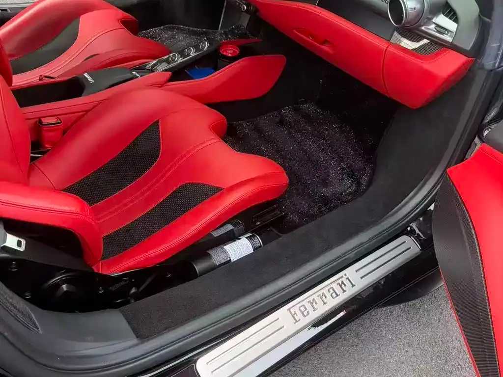 Ferrari F8 — фото 4