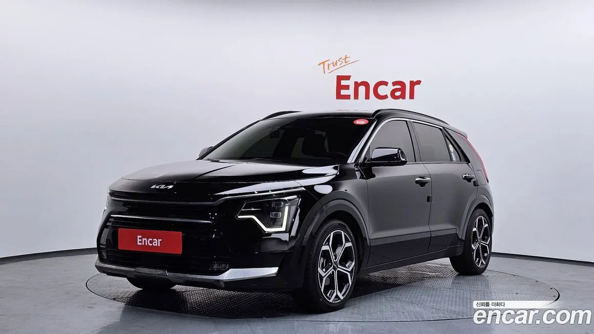 Kia Niro — фото 1