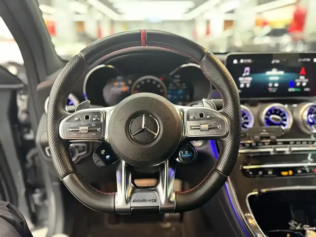 Mercedes-Benz GLC Coupe AMG — фото 3