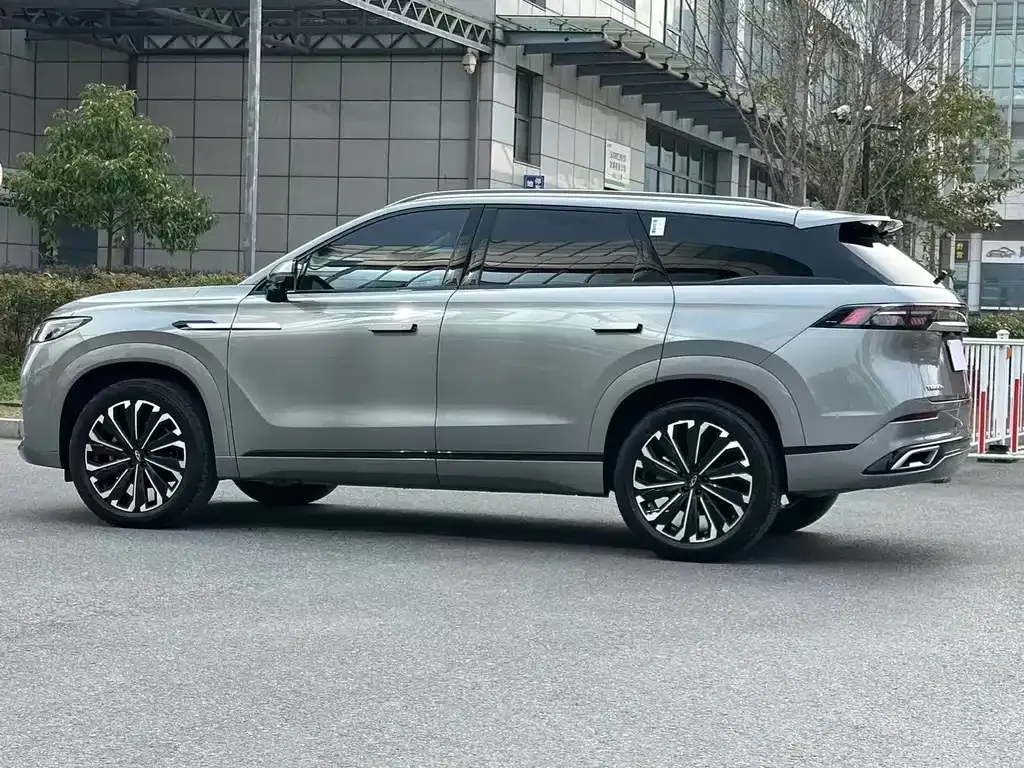 Chery Tiggo 9 — фото 9