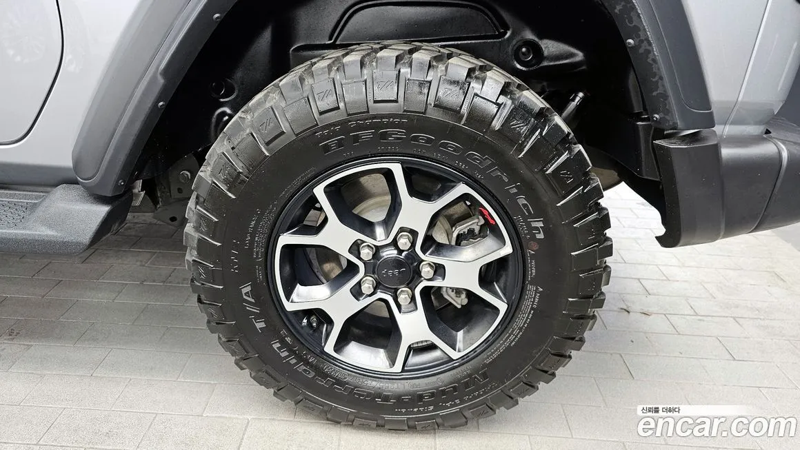 Jeep Wrangler — фото 3