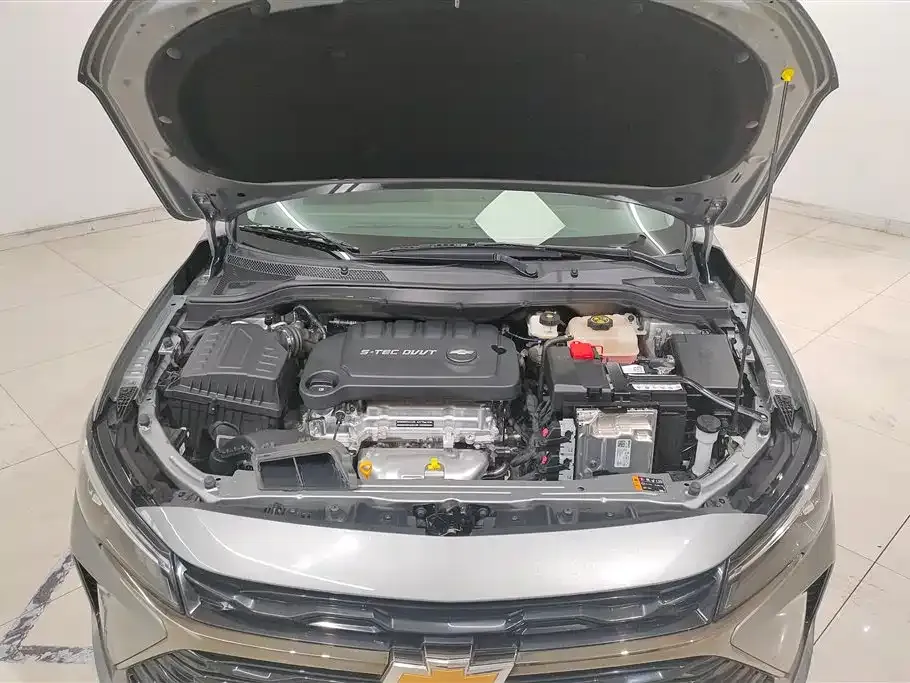 Chevrolet Monza — фото 10