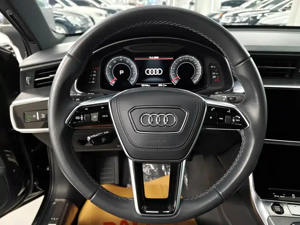 Audi A6L — фото 2