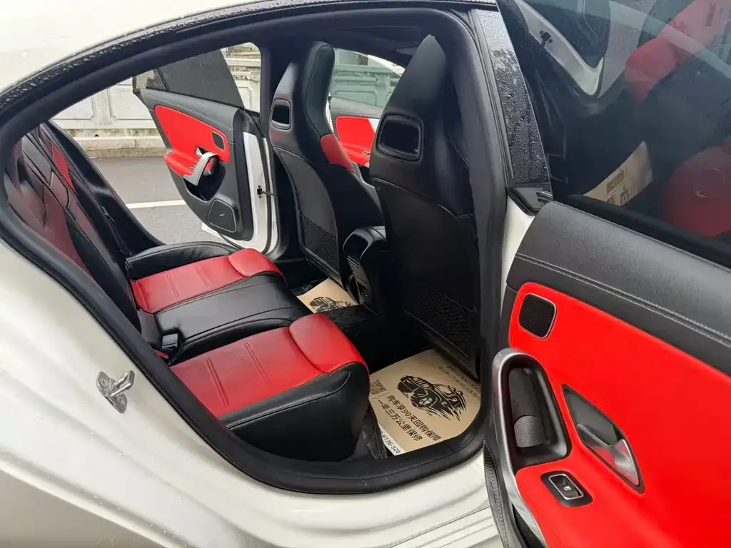 Mercedes-Benz CLA AMG — фото 2