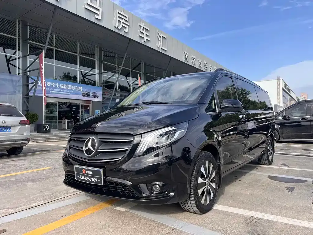 Mercedes-Benz Vito — фото 1