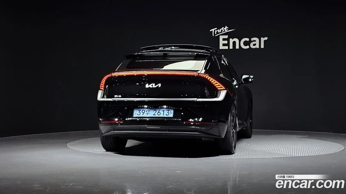 Kia EV6 — фото 3