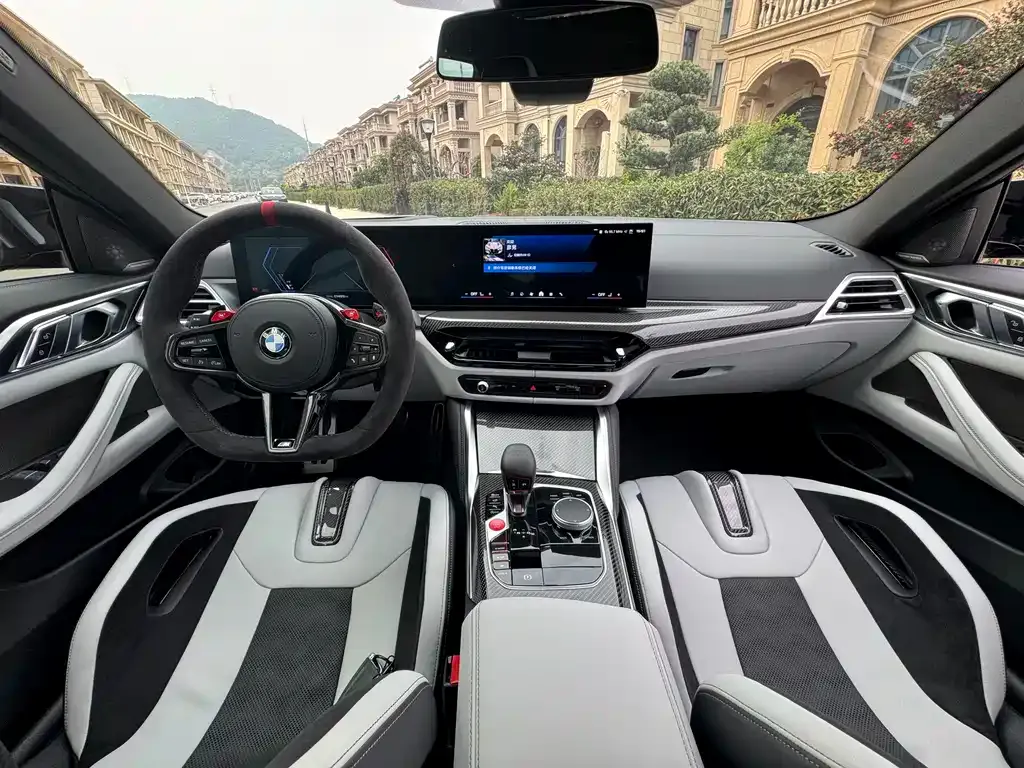 BMW M4 — фото 4